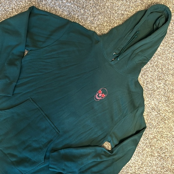 NWOT “Stay Spooky” Skeleton Oversized Hoodie by Girl Tribe Co. - Large - Picture 3 of 7